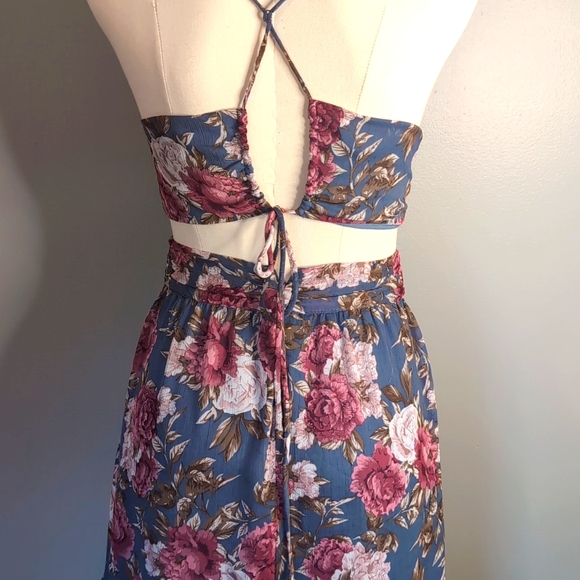 ASTR The Label Slate Blue Frolic Floral Cut Out Maxi Dress, Sz S. - Picture 4 of 9